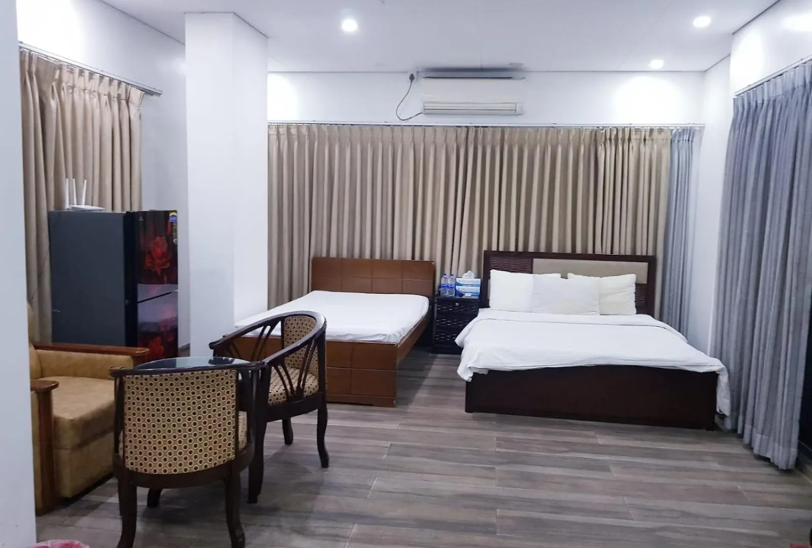**** Hotel The Castle Inn Dhaka Bangladesh
