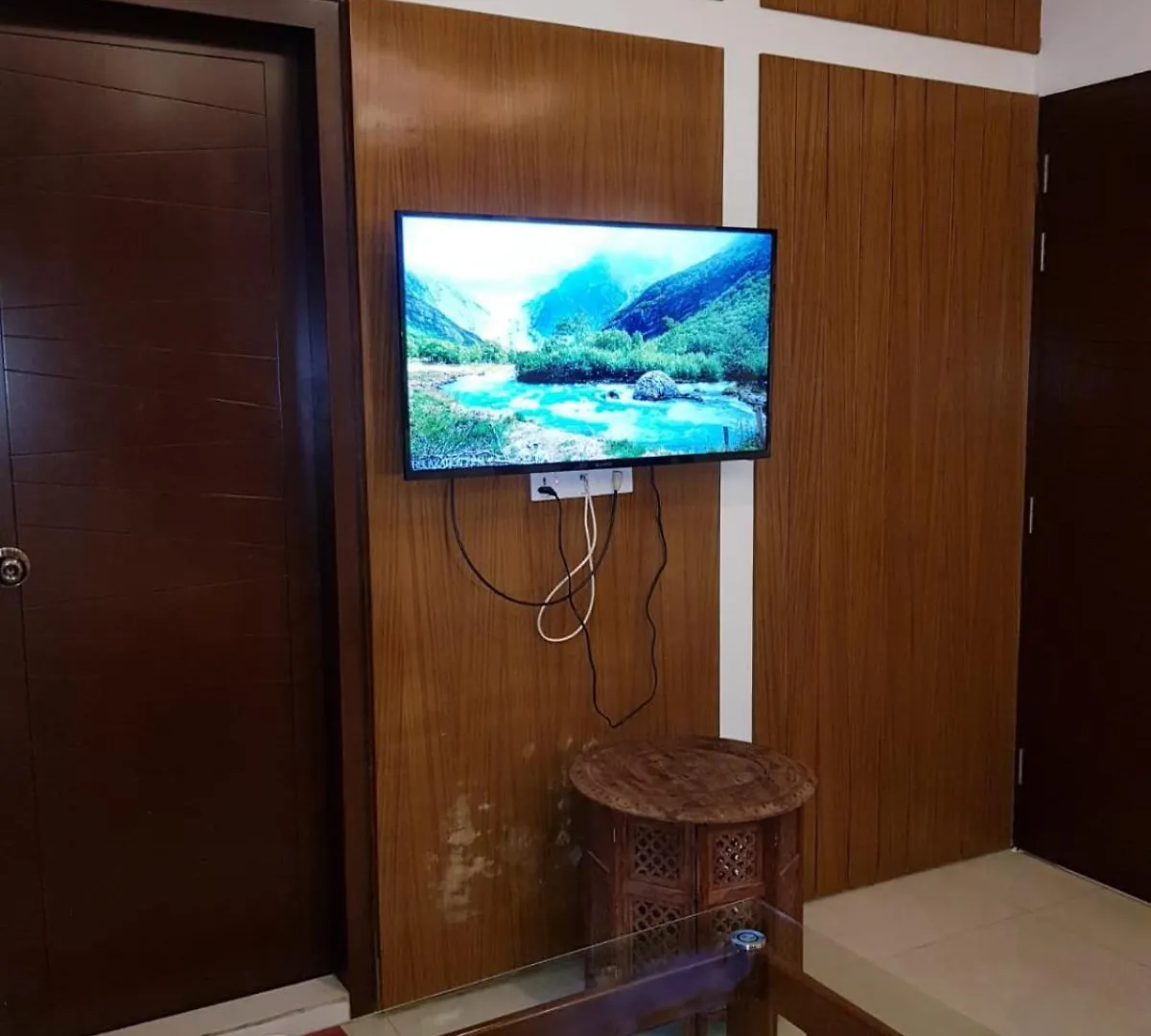 The Castle Inn Dhaka Hotel