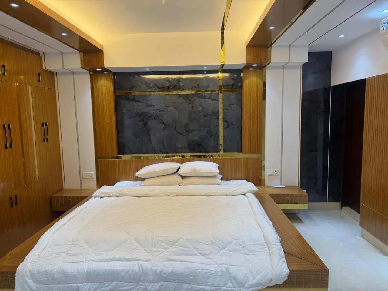 The Castle Inn Dhaka